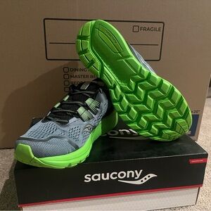 Saucony Zealot ISO 3 Gray/Green Running Shoes Size 9.5 Men